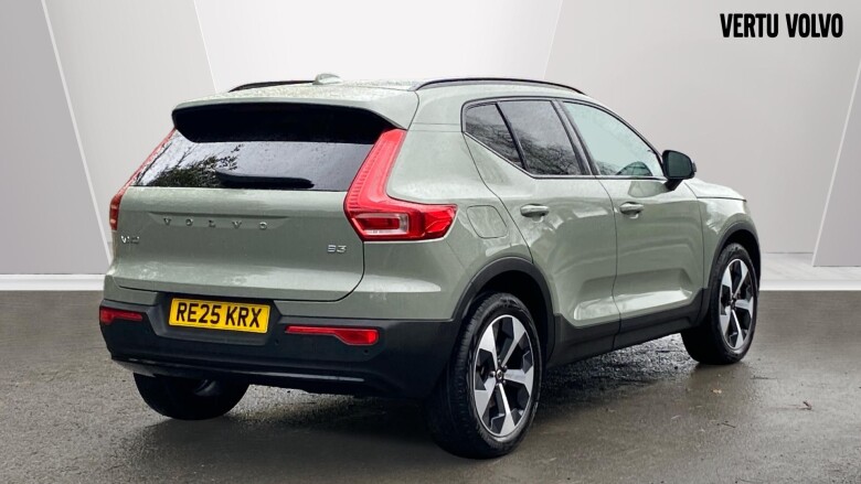 Volvo XC40 2.0 B3P Plus Dark 5dr Auto Petrol Estate